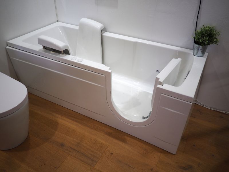 Walk-In Tub Installers detail